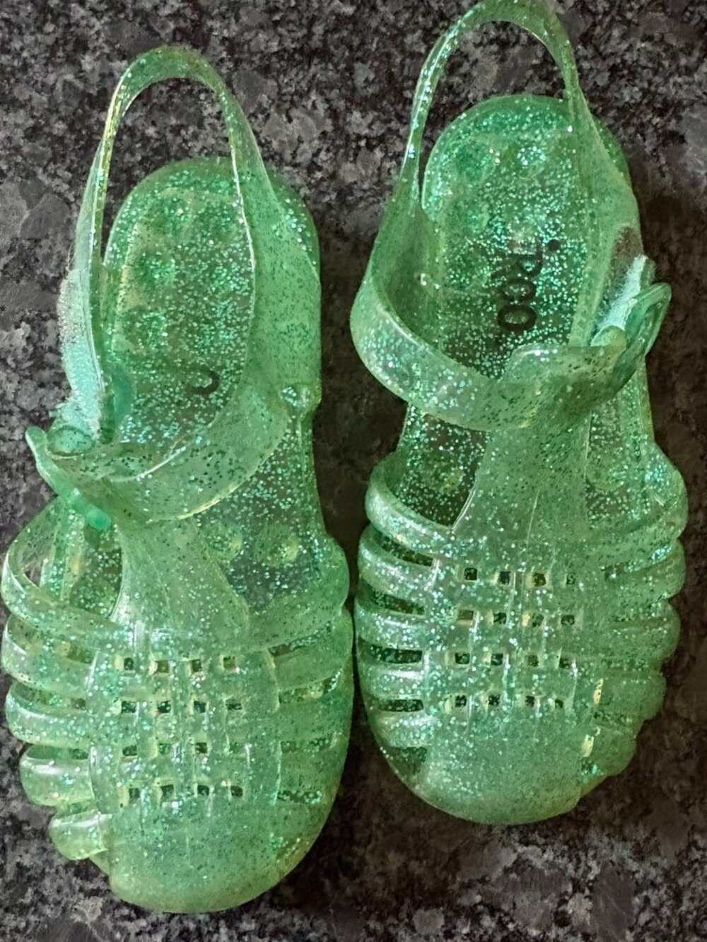 Girls jelly sandals/shoes, green with glitter, size 7/8